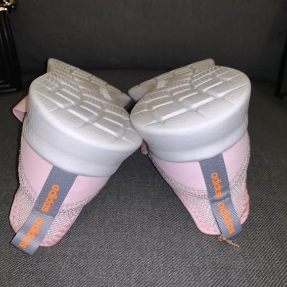 Bliss Pink Adidas PureMotion Adapt Sneakers --- NwT Size 8 - Picture 7 of 8